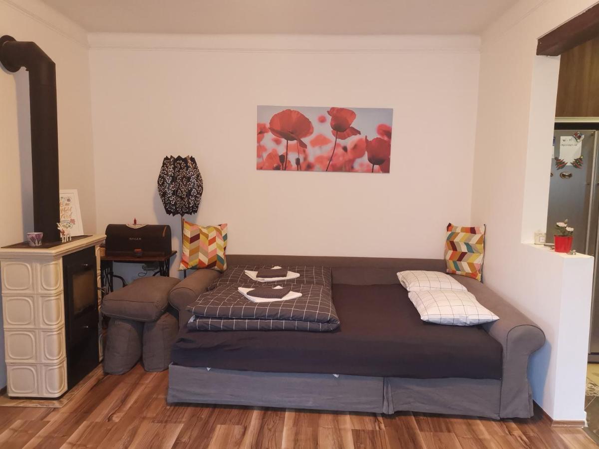 Erika'S House. Apartman Erd Kültér fotó